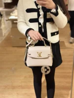 LV LockMe Ever Mini 鏈條 斜挎 斜揹包-M21052：圖片 6