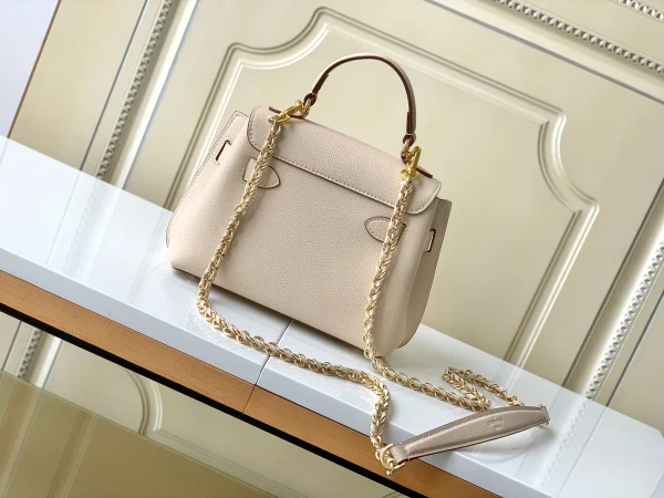 LV LockMe Ever Mini 鏈條 斜挎 斜揹包-M21052：圖片 11