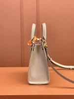 LV OnTheGo BB mini 灰色雙面托特購物袋-M47054：圖片 9