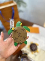 LV Turtle Pouch吊飾-M01471：圖片 10