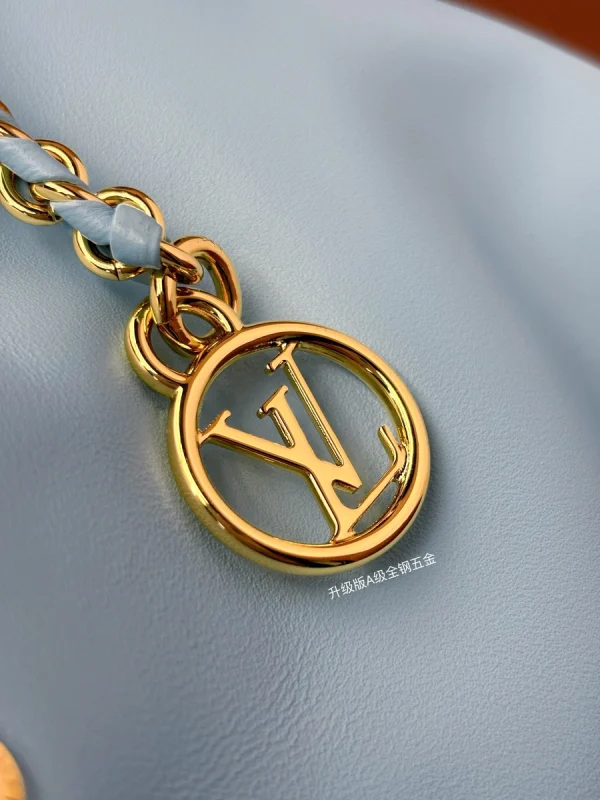 LVAtlantis BB Monogram Napa 提花單肩包 -M11387：圖片 14
