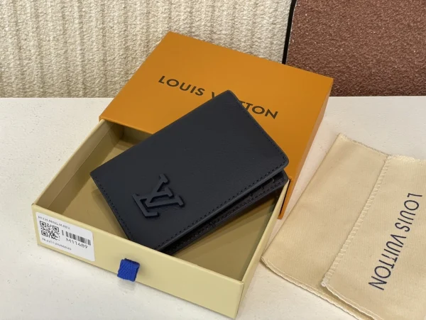 LV袋裝萬用錢包-M11489：圖片 3