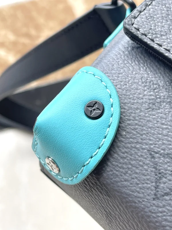 LV Steamer Monogram epi可穿戴式郵差男包-M11496：圖片 7