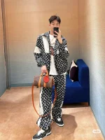 LV Keepall Bandoulière 25 Monogram 旅行登機包-M11542：圖片 2