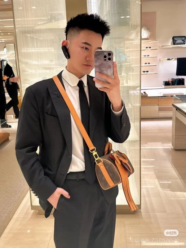 LV Keepall Bandoulière 25 Monogram 旅行登機包-M11542：圖片 6