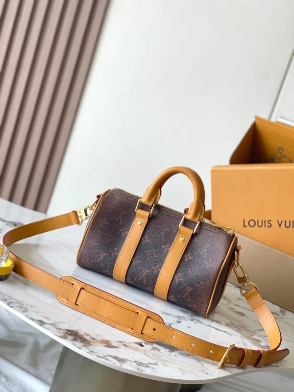 LV Keepall Bandoulière 25 Monogram 旅行登機包-M11542：圖片 10