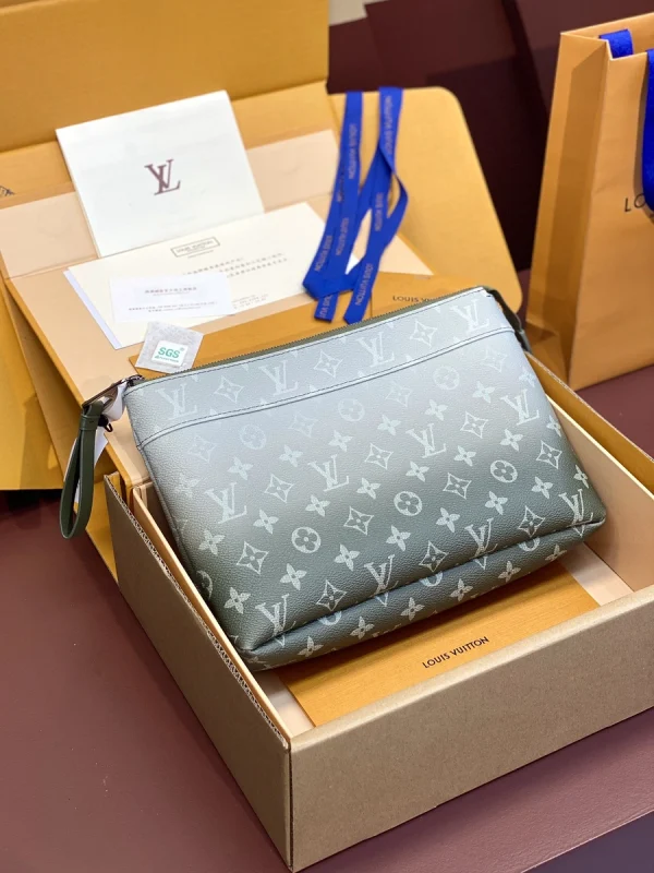 LV Pochette Voyage Souple 手拿包 -M11545：圖片 3