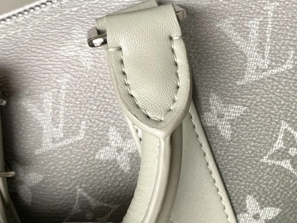 LV Keepall Bandoulière 25 Monogram Gradient 波斯頓系列 旅行包-M11591：圖片 9