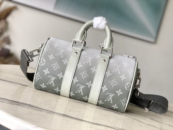 LV Keepall Bandoulière 25 Monogram Gradient 波斯頓系列 旅行包-M11591：圖片 3