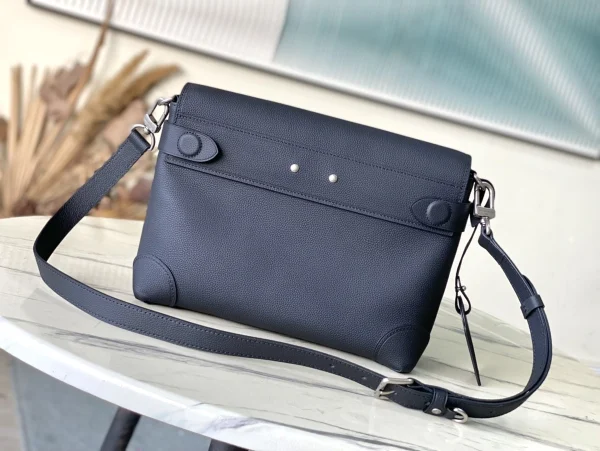 LV Steamer 斜背包-M11607：圖片 7
