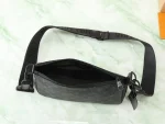 LV Pochette Accessoire XL Monogram 斜揹包 -M11741：圖片 14