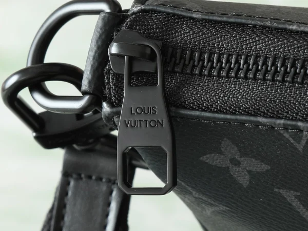 LV Pochette Accessoire XL Monogram 斜揹包 -M11741：圖片 11