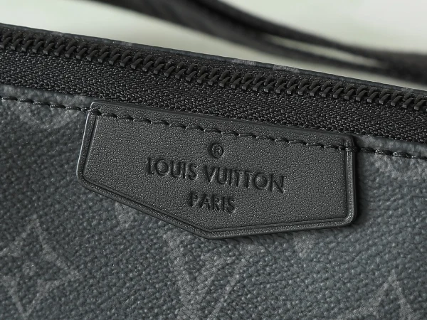 LV Pochette Accessoire XL Monogram 斜揹包 -M11741：圖片 16