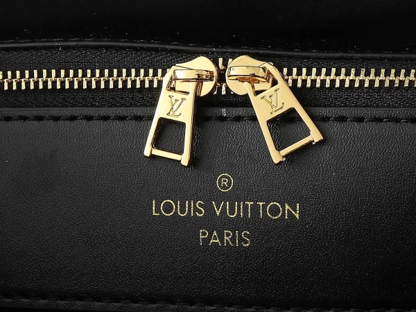 LV Varenne East West Monogram epi 手提-M11791：圖片 9
