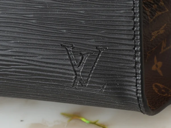 LV Varenne East West Monogram epi 手提-M11791：圖片 7