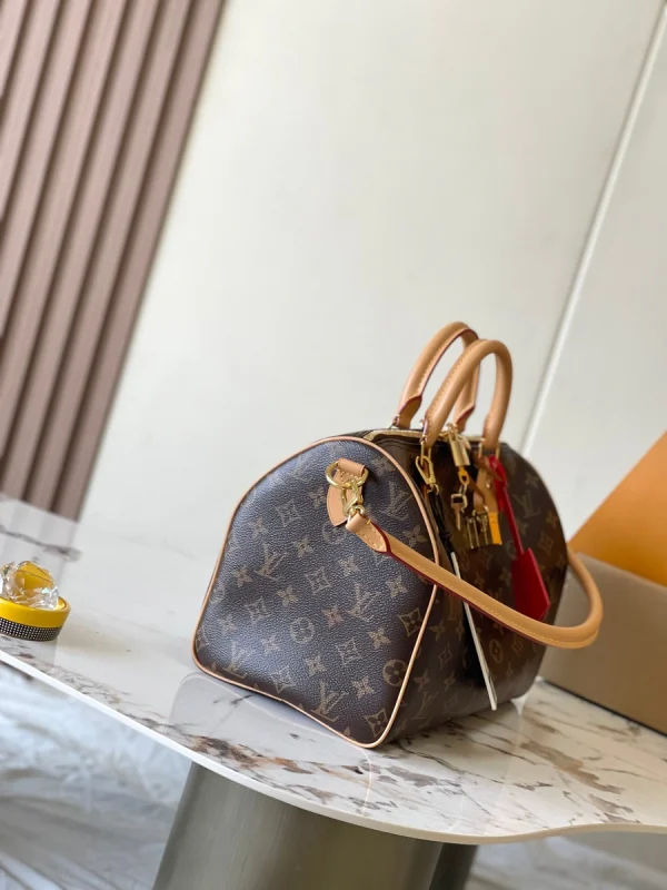 LV Speedy Soft 30 Crafty Monogram 旅行斜揹包-M11945：圖片 7