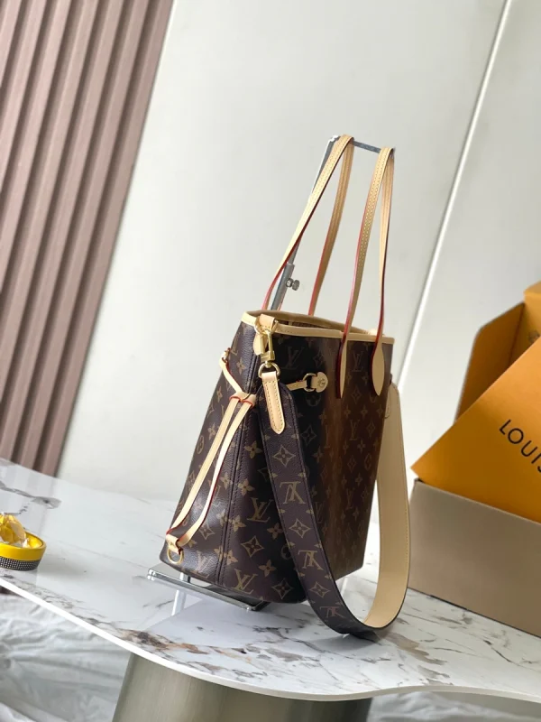 LV新款雙面設計Neverfull Bandoulière Inside Out GM Monogram包包-M11948：圖片 10