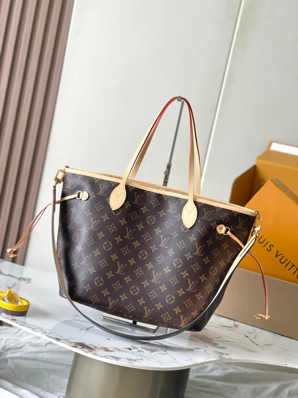 LV新款雙面設計Neverfull Bandoulière Inside Out GM Monogram包包-M11948：圖片 9
