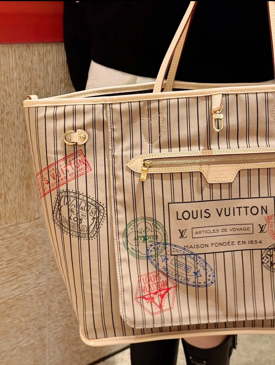 LV新款雙面設計Neverfull Bandoulière Inside Out GM Monogram包包-M11948