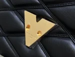 LV 2024 秋冬時裝秀系列GO-14 PM Malletage 斜挎鏈條包-M12004：圖片 21