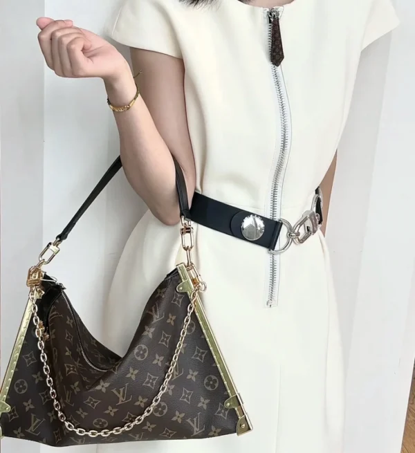LV 2024 秋冬時裝秀系列Lucky Trunk Monogram 小盒子包 -M12075：圖片 9