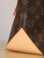 LV 2024 秋冬時裝秀系列Piano Monogram 水桶包-M12095：圖片 13