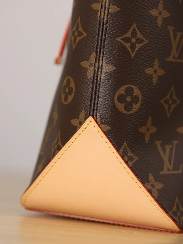 LV 2024 秋冬時裝秀系列Piano Monogram 水桶包-M12095：圖片 13