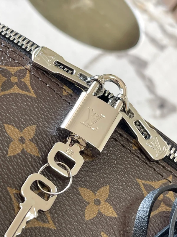 LV Speedy 30 Dark Monogram 斜揹包-M12243：圖片 15