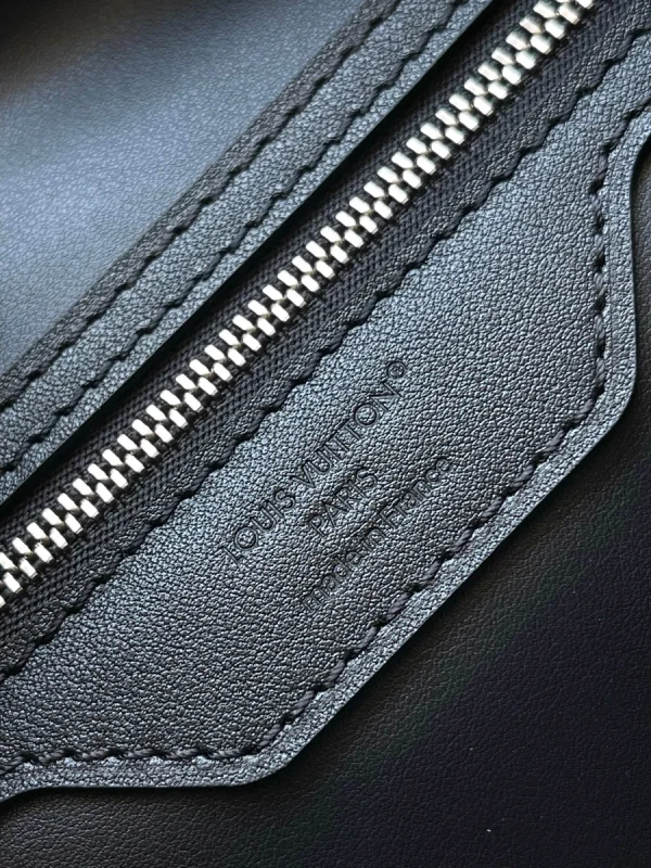 LV Speedy 30 Dark Monogram 斜揹包-M12243：圖片 12