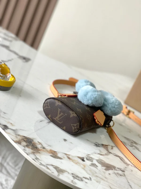 LV Vivienne Phone Pouch 斜挎包 手機包 斜揹包-M12269：圖片 5