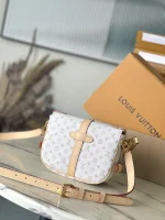 LV 2024 秋冬時裝秀系列Saumur BB Mastic Cream色 斜揹包-M12327：圖片 5