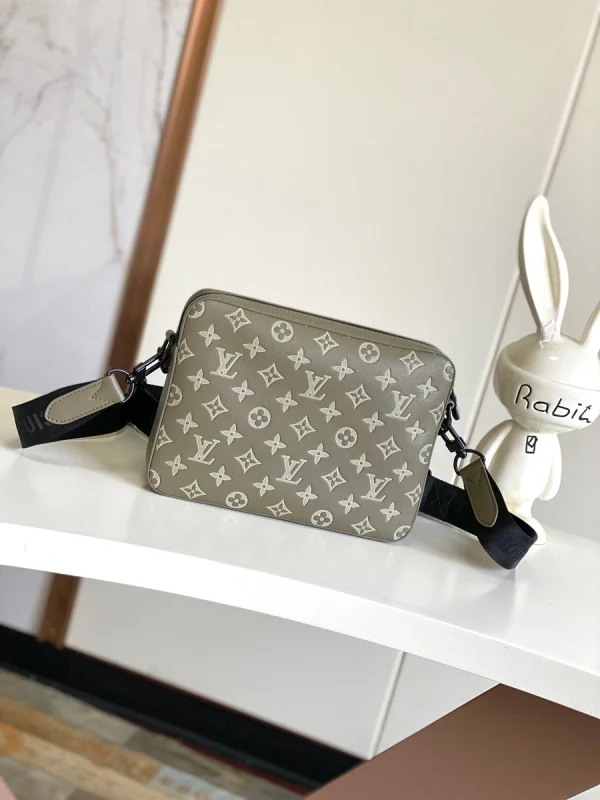LV Trio Monogram 男士郵差包-M12490：圖片 3