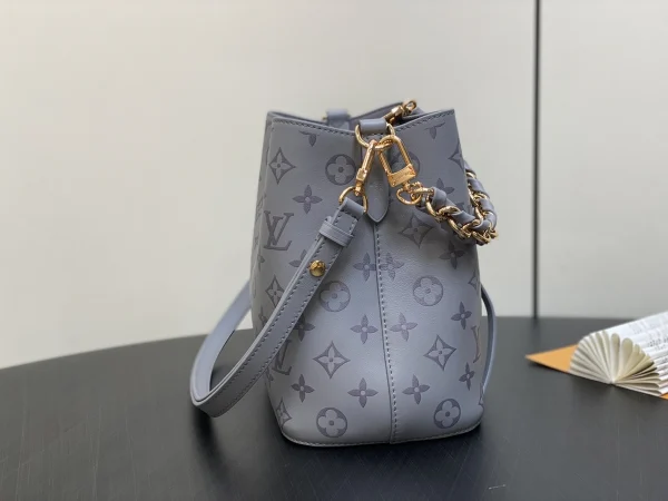LV 2024 秋冬時裝秀系列Néonoé BB Monogram Ink 水桶包-M12749：圖片 5