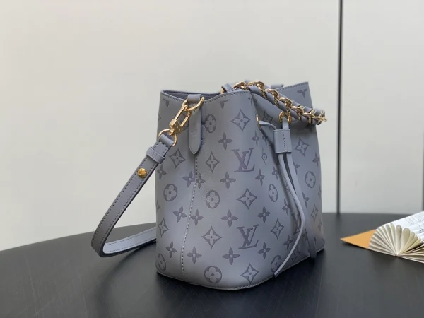 LV 2024 秋冬時裝秀系列Néonoé BB Monogram Ink 水桶包-M12749：圖片 4