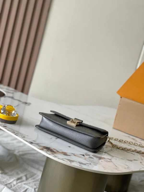 LV Wallet On Chain Métis 鏈條包-M12761：圖片 5