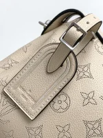 LV Hand It All PM Mahina小牛皮 鏈條包 斜揹包-M24255：圖片 9