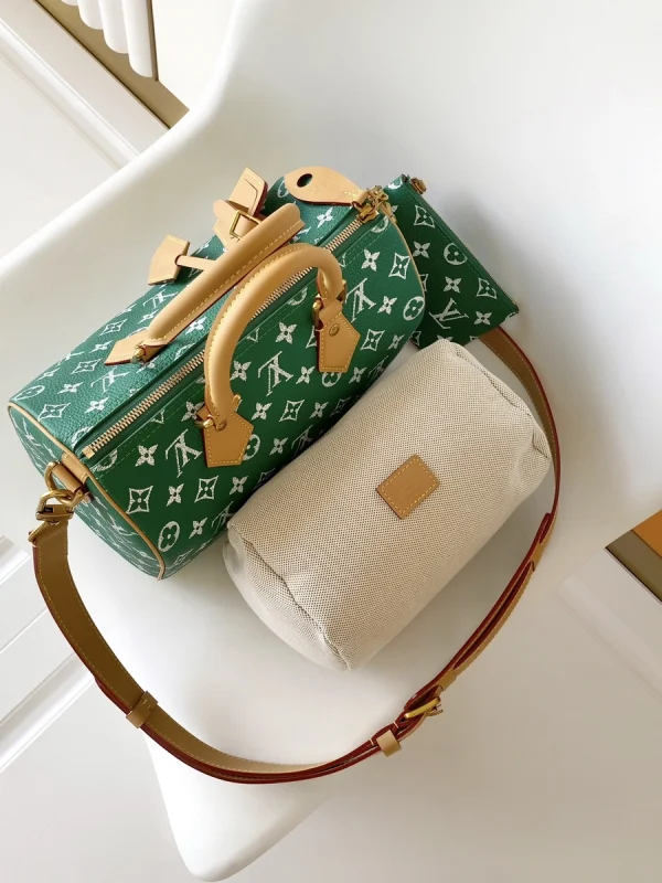 LV Runway Speedy P9 Bandoulière 25 綠色 購物旅行包-M24423：圖片 12