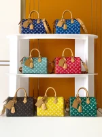 LV Runway Speedy P9 Bandoulière 25 綠色 購物旅行包-M24423：圖片 2