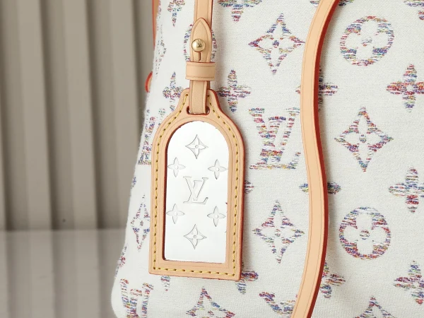 LV CarryAll PM 媽咪購物包-M24707：圖片 10