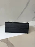 LV OnTheGo mm EPI  手提托特包包-M24834：圖片 5