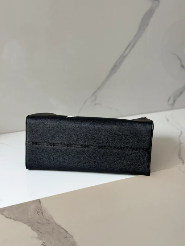 LV OnTheGo mm EPI  手提托特包包-M24834：圖片 5