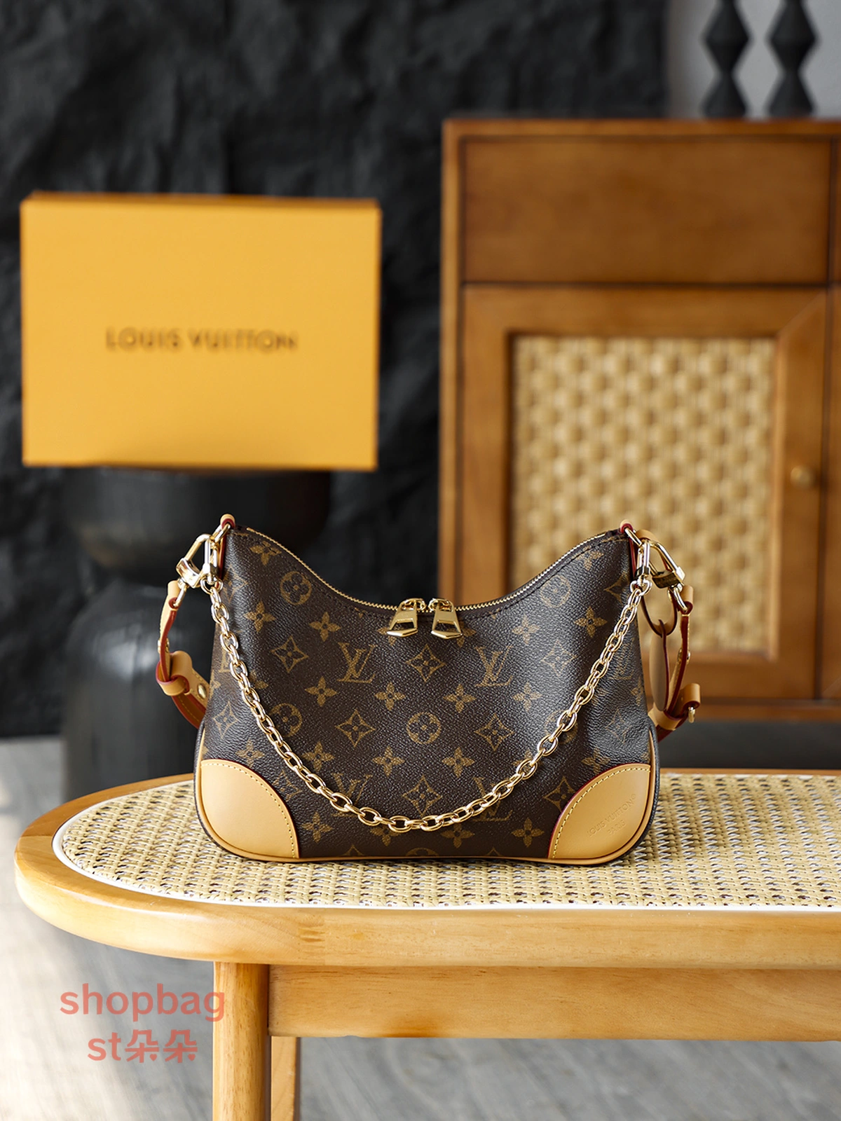 高仿精品 LV Boulogne Monogram 黃牛角包-M45832 1 高仿包LV精品