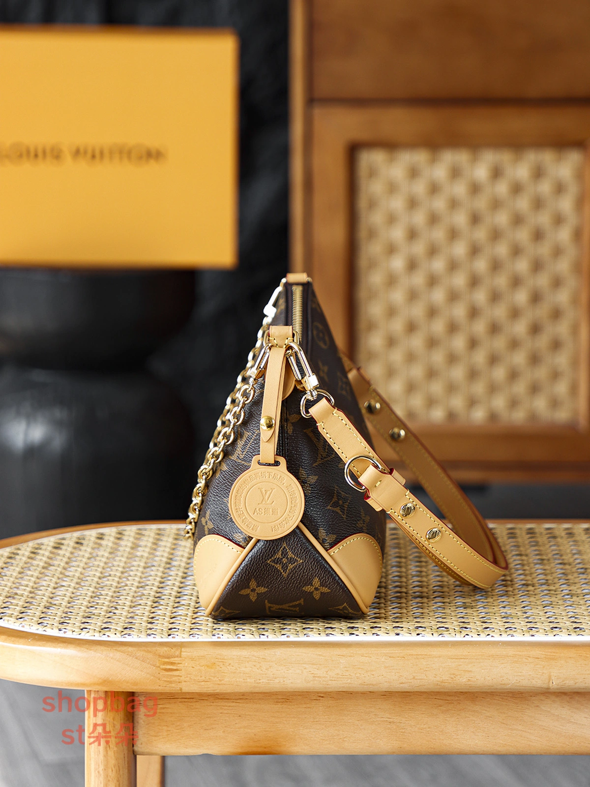 高仿精品 LV Boulogne Monogram 黃牛角包-M45832 2 高仿包LV精品