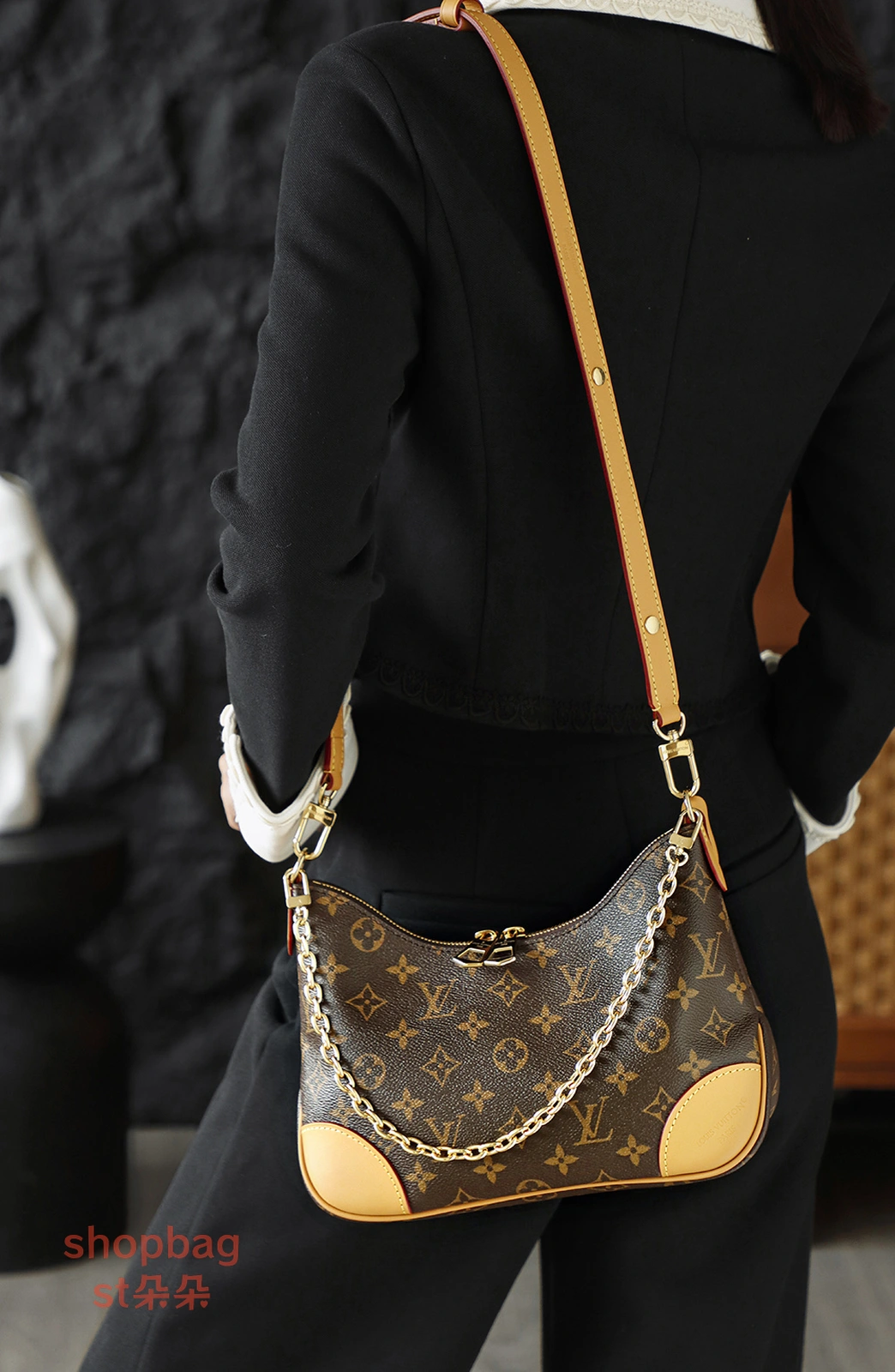 高仿精品 LV Boulogne Monogram 黃牛角包-M45832 20 高仿包LV精品