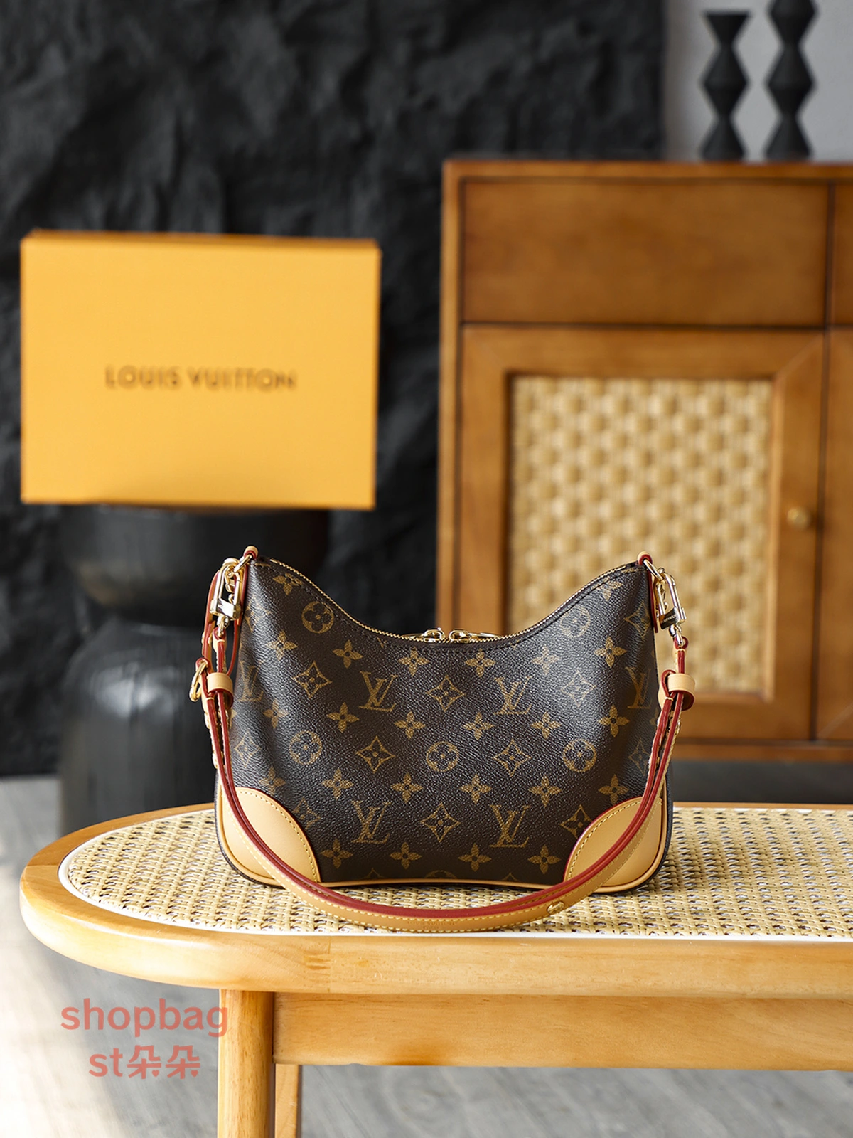 高仿精品 LV Boulogne Monogram 黃牛角包-M45832 3 高仿包LV精品