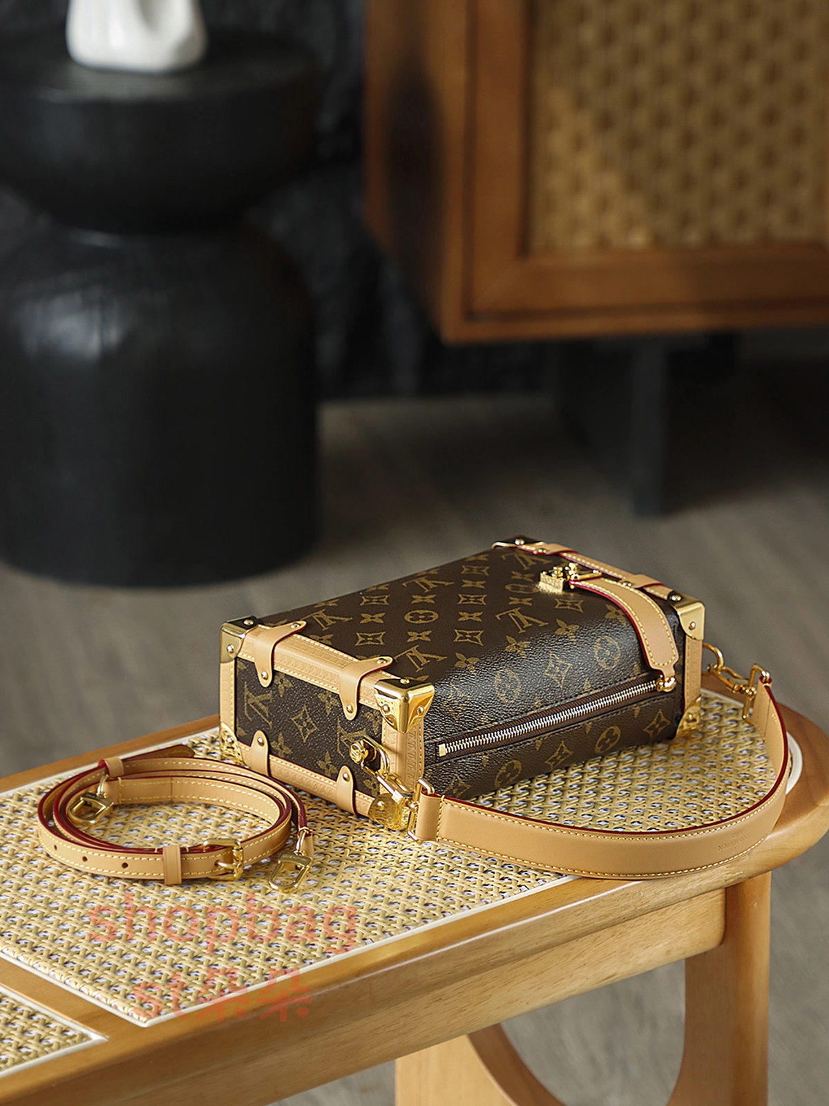 高仿包包 LV Side Trunk MM 老花 單肩包-M46358 9 高仿包包 LV Side Trunk MM 老花 單肩包-M46358