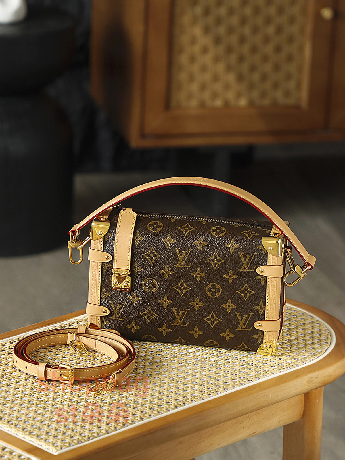 高仿包包 LV Side Trunk MM 老花 單肩包-M46358 7 高仿包包 LV Side Trunk MM 老花 單肩包-M46358