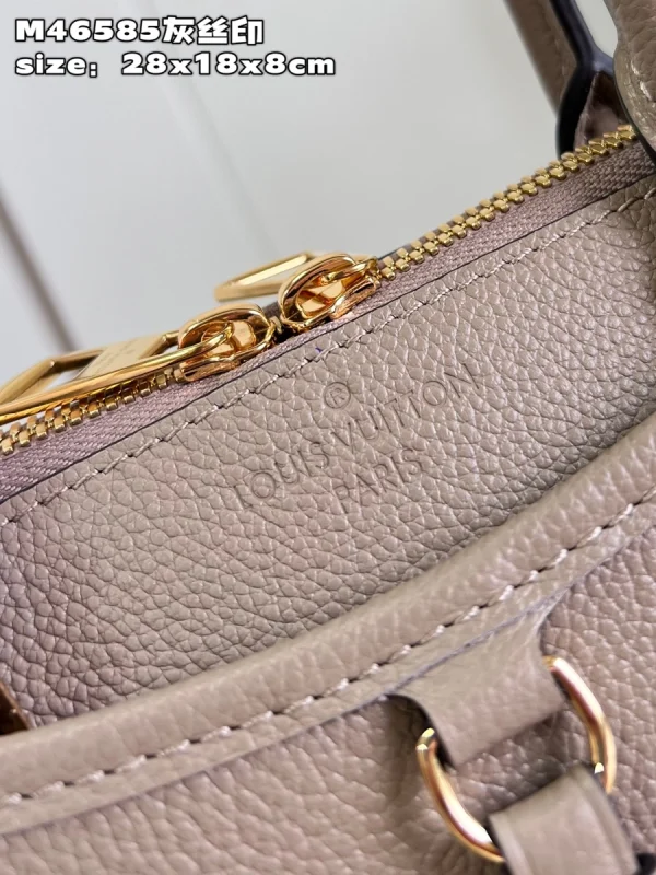LV Trianon PM  Monogram EPI 灰丝印 手提包-M46585：圖片 5