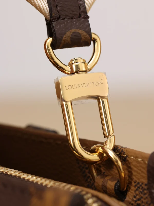 LV OnTheGo East West Monogram手提包 肩帶托特包-M46653：圖片 29