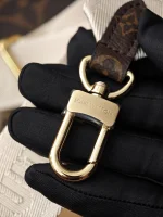 LV OnTheGo East West Monogram手提包 肩帶托特包-M46653：圖片 32